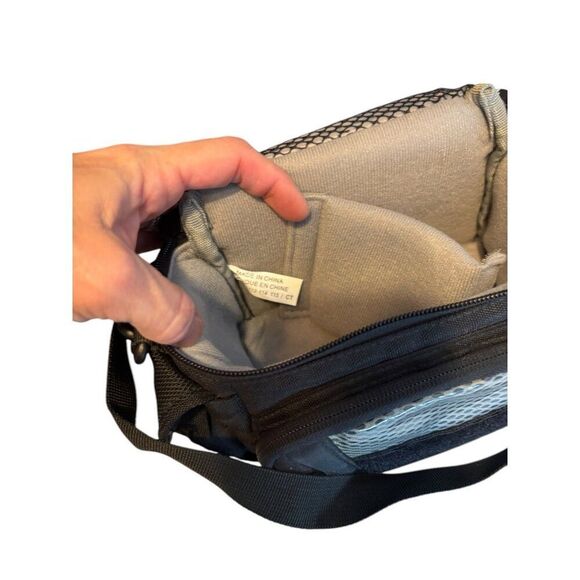 Lowepro Edit 110 Camera Bag With Adjustable Shoulder Strap & Multiple Pockets - Picture 4 of 11